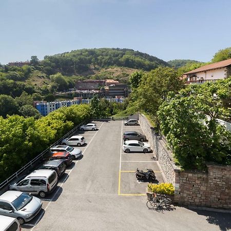 Hotel Avenida Сан Себастиан Екстериор снимка